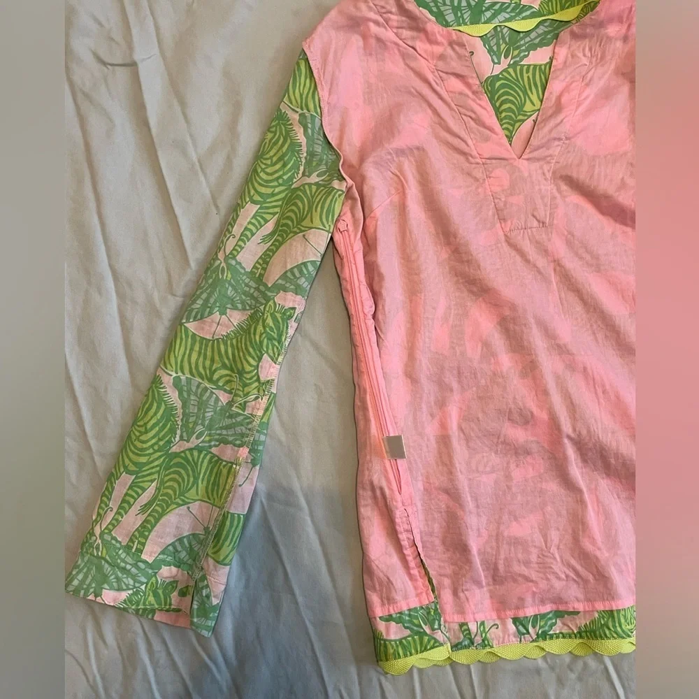 Lilly Pulitzer Zebra and Butterfly Tunic - Picture 8 of 10